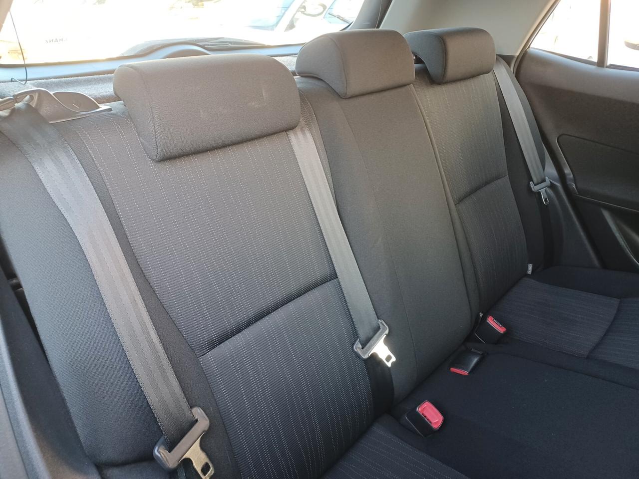 Toyota Auris 1.4 D-4D 5 porte Sol PERFETTA
