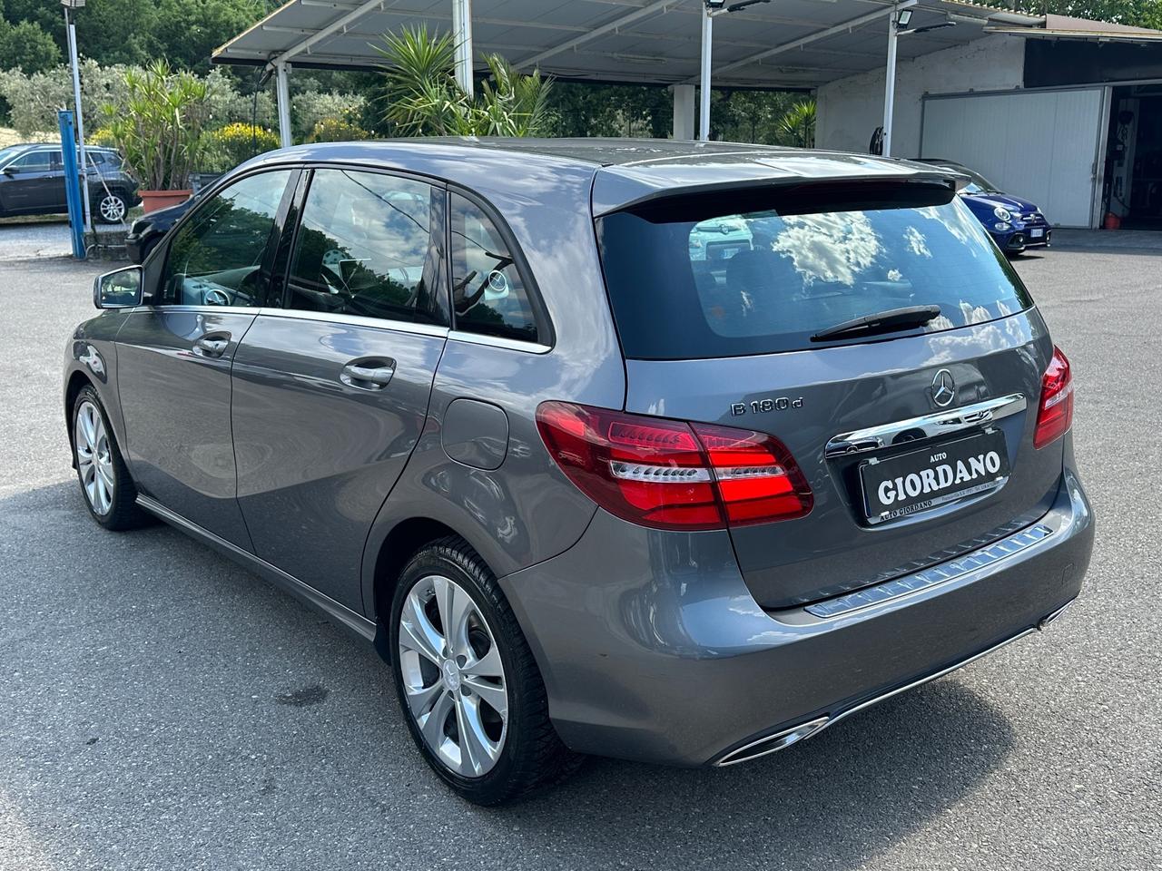 Mercedes-benz B 180 d Premium