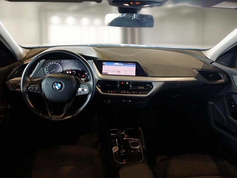 BMW 116 BUSINESS ADVANTAGE AUTO 5 PORTE BERLINA