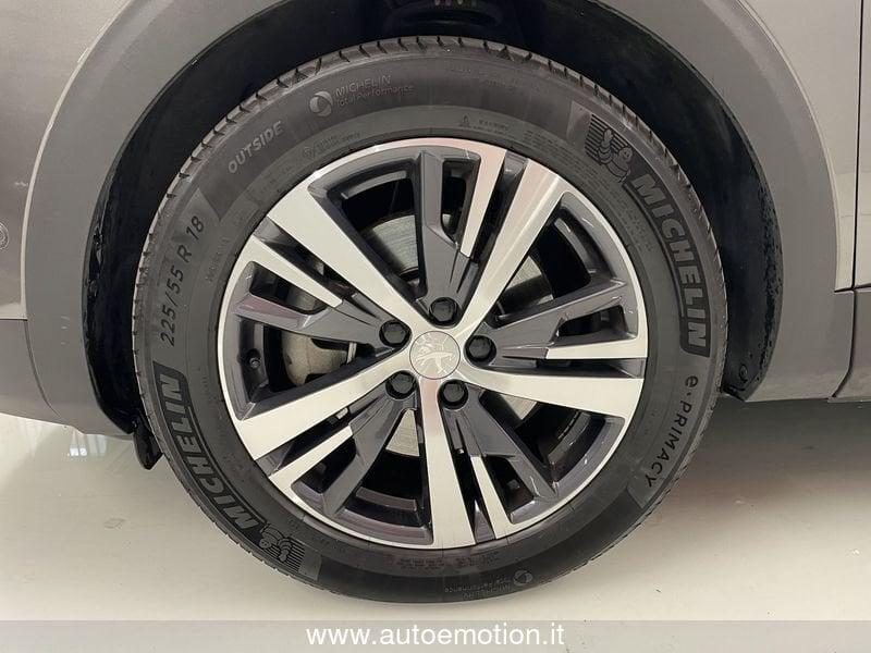 Peugeot 3008 Hybrid4 300 e-EAT8 Allure