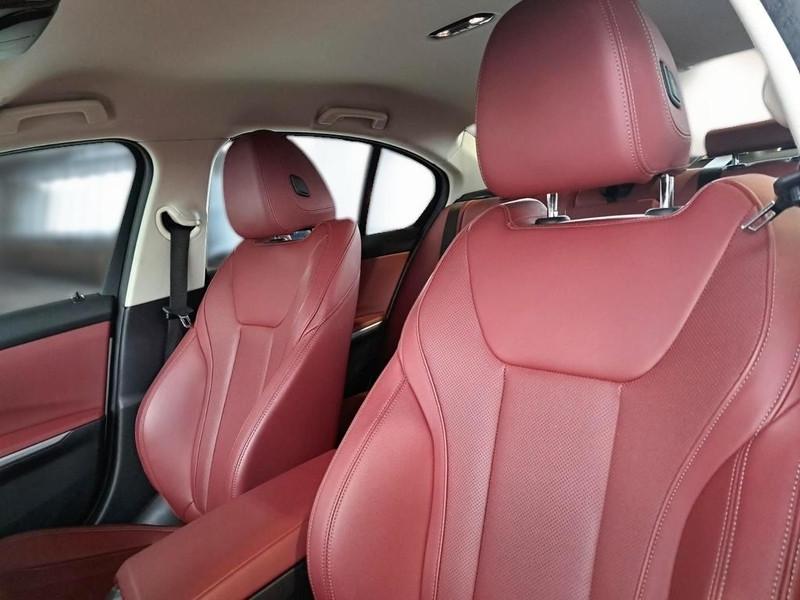 BMW 316 48V AUTO 4 PORTE BERLINA