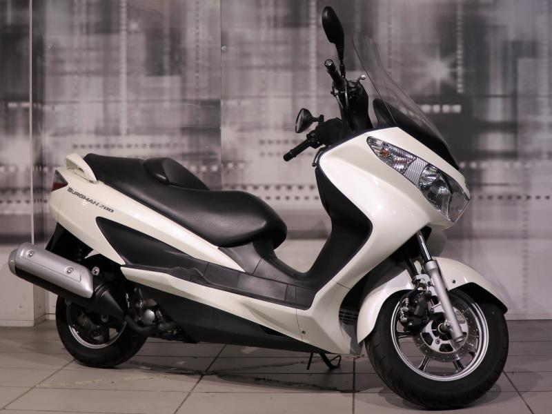 Suzuki Burgman 200