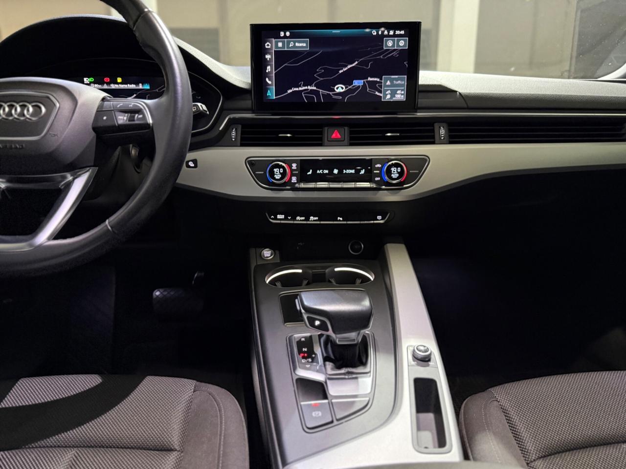 AUDI A4 Avant 2.0 TDI 163 CV Mild-Hybrid LED Matrix