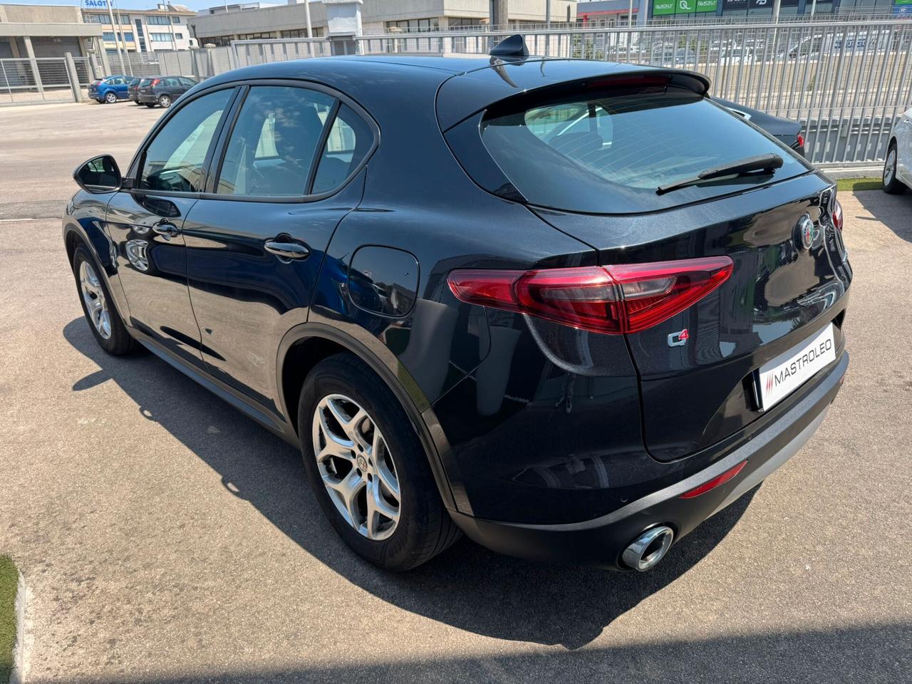 Alfa Romeo Stelvio 2.2 Turbodiesel 190 CV AT8 Q4 Business