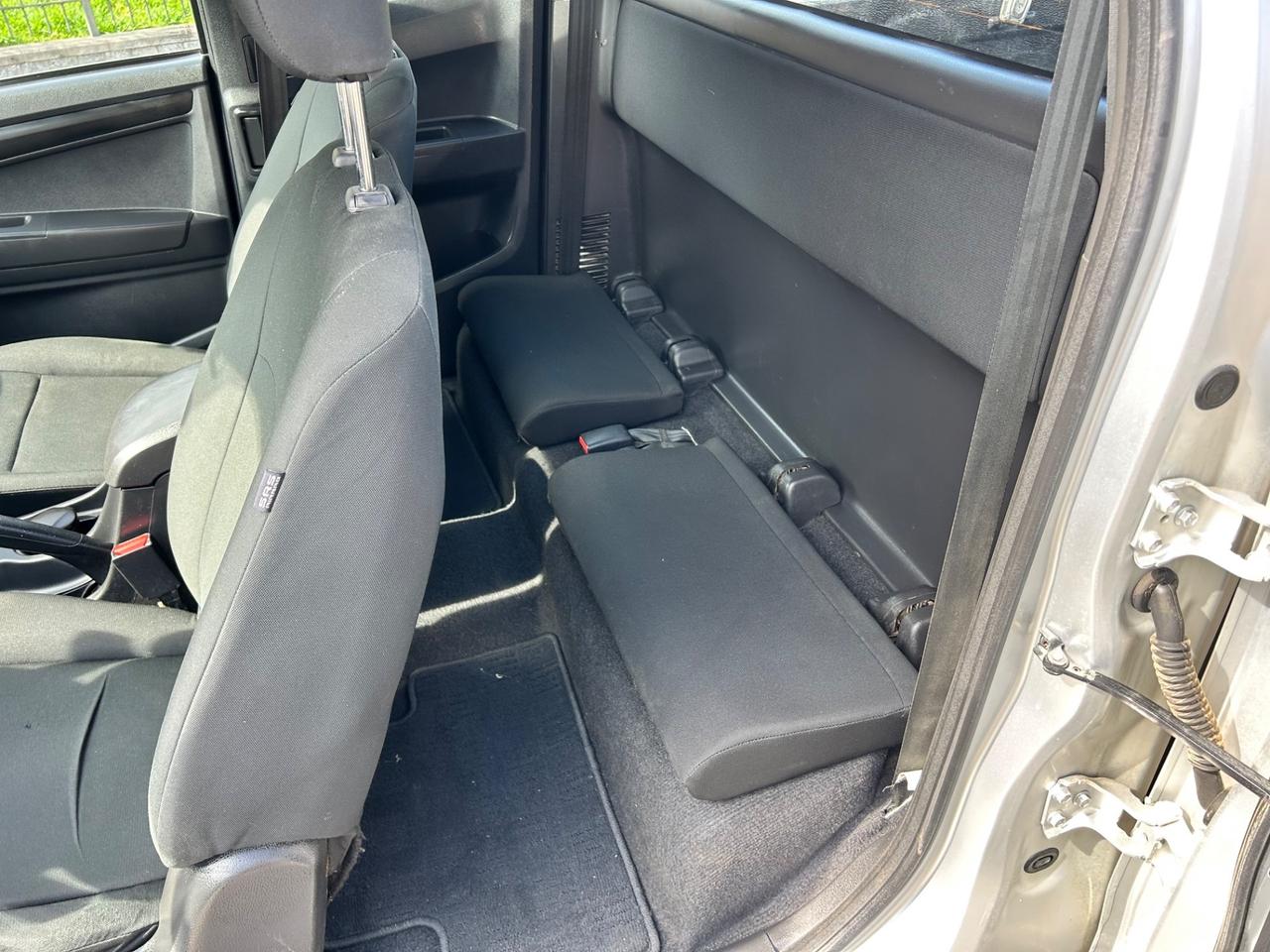 Isuzu D-Max 1.9 Space Cab Satellite 4WD A/C