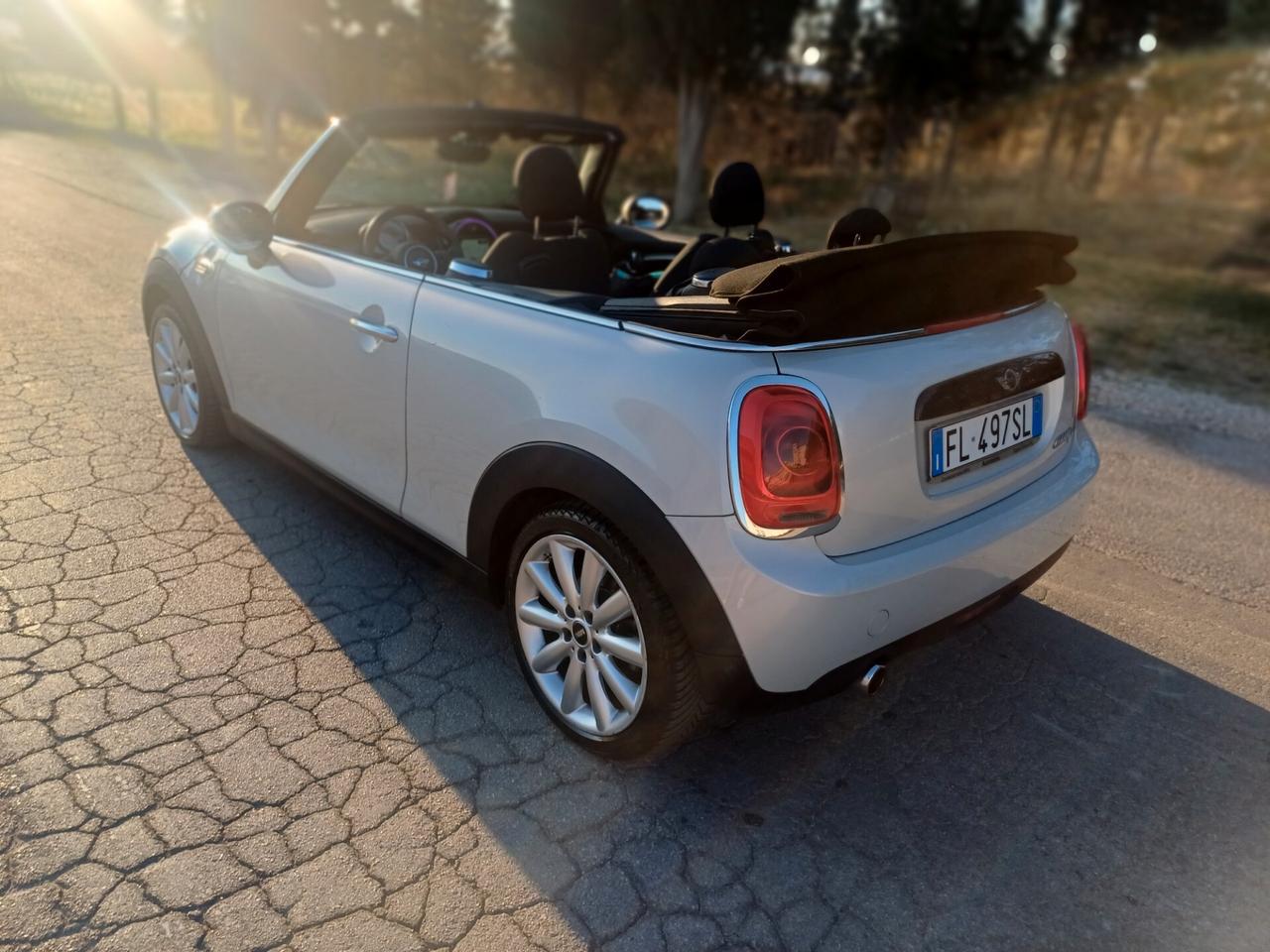 Mini Mini 1.5 Cooper D Hype Cabrio