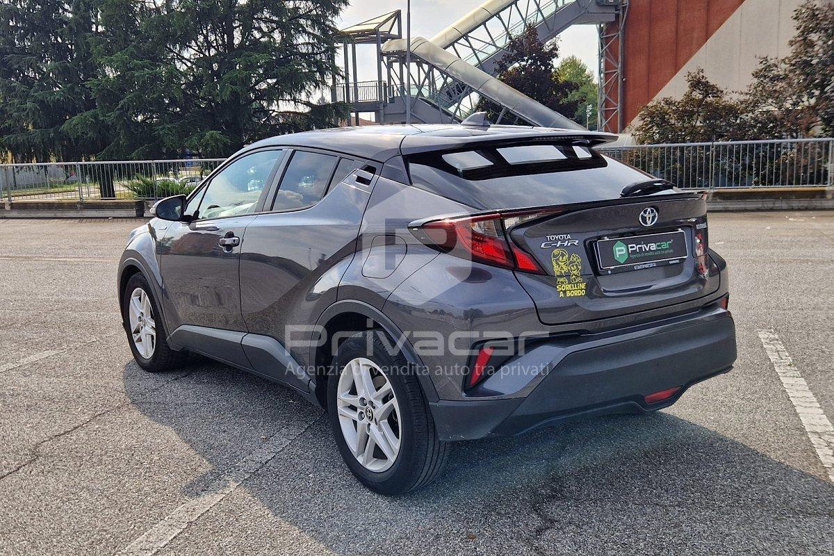 TOYOTA C-HR 1.8 Hybrid E-CVT Active