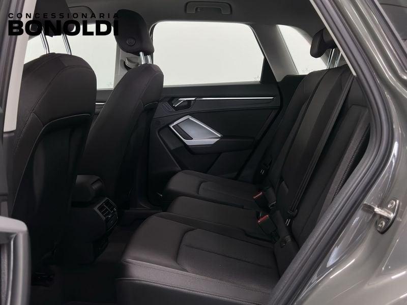 Audi Q3 2.0 35 TDI Business Advanced S Tronic