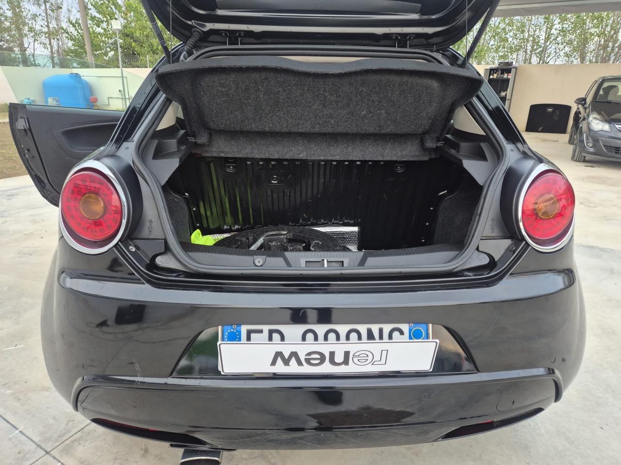 Alfa Romeo MiTo 1.4 105 CV M.air S&S Distinctive Sport Pack