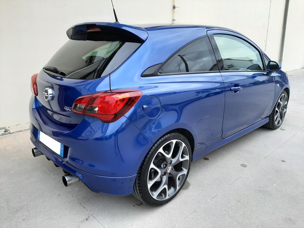 Opel Corsa Coupè 1.6 Turbo 207cv OPC