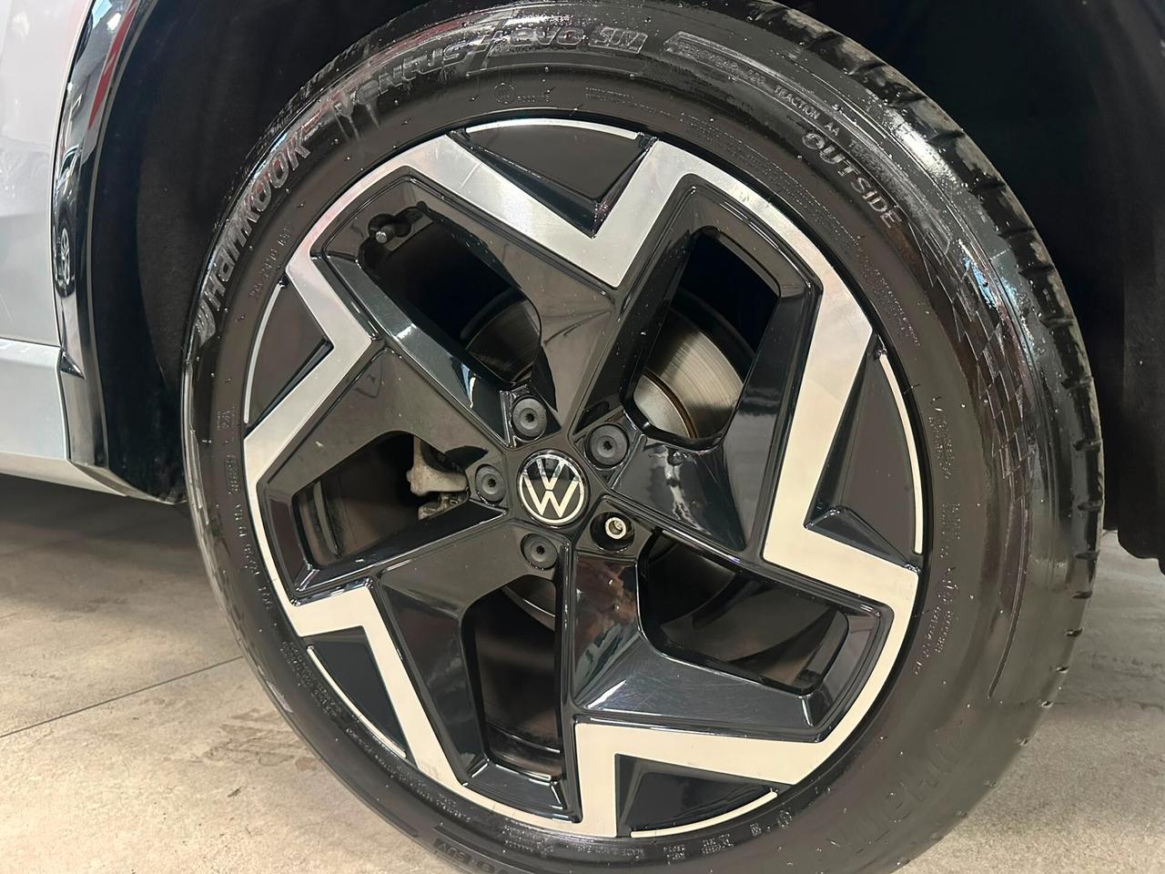 Volkswagen Tiguan 2.0 TDI 150 CV DSG R-Line