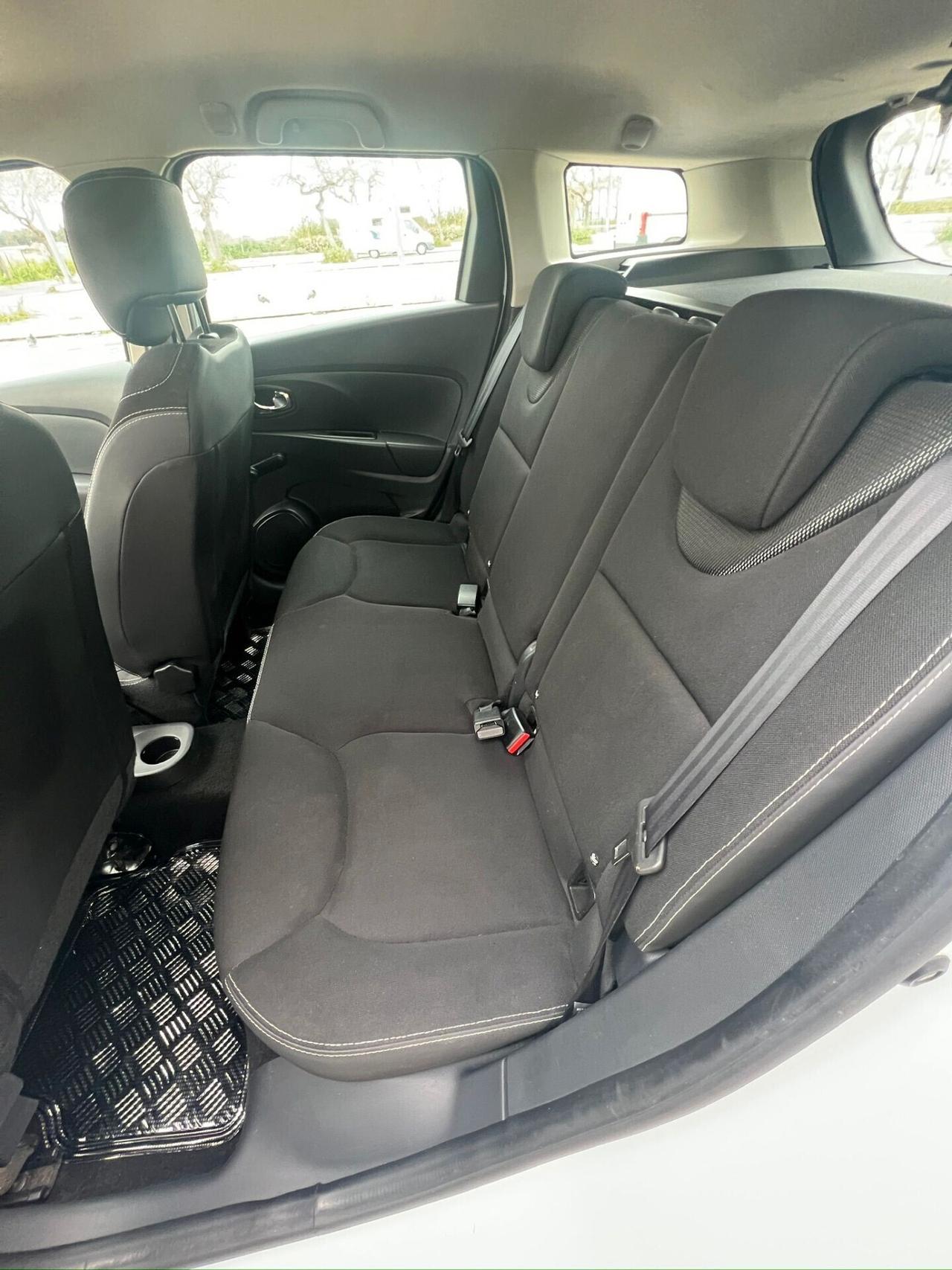 Renault Clio Sporter 1.5 dCi 8V 75CV Live 2014