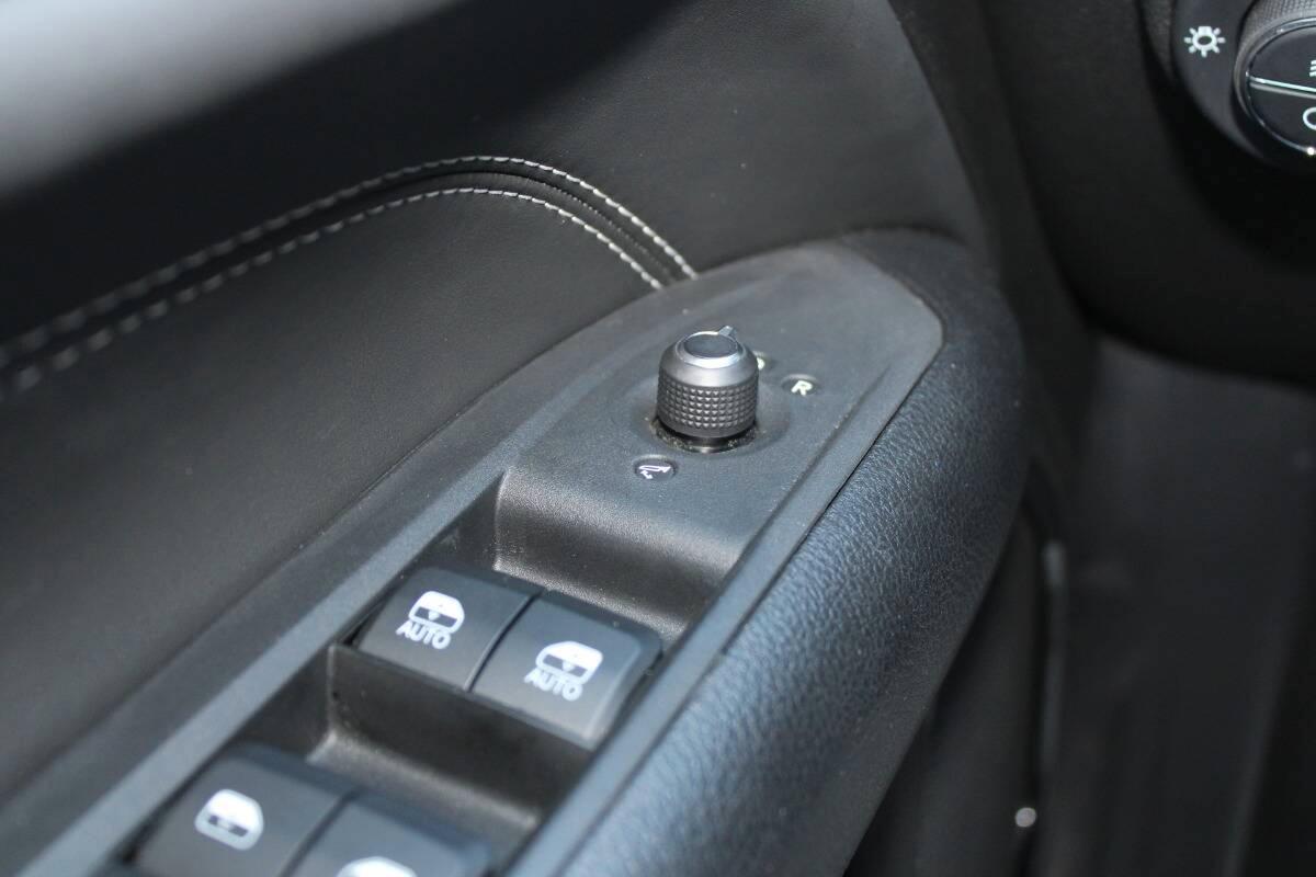 Jeep Compass 1.6 80 Anniversario 130cv Con TELECAMERA A 360°