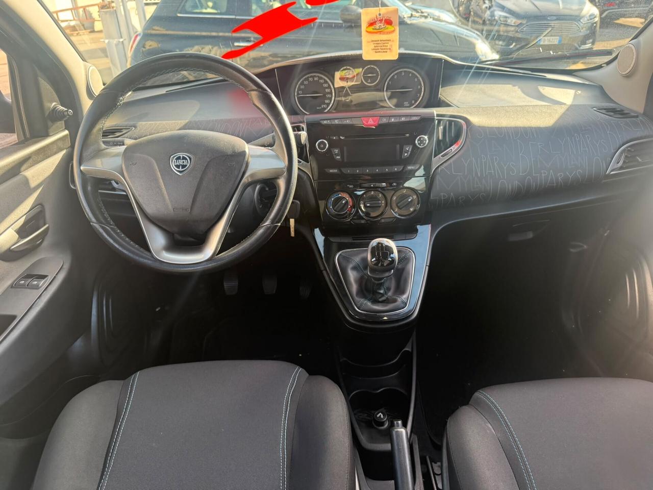 Lancia Ypsilon 1.2 69 CV 5 porte GPL Ecochic Gold