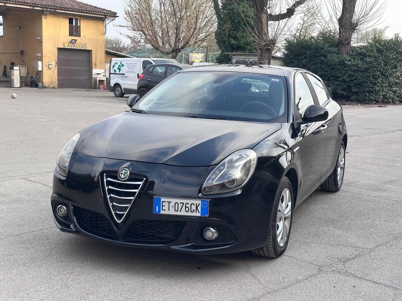 Alfa Romeo Giulietta 1.6 JTDm-2 105 CV Exclusive