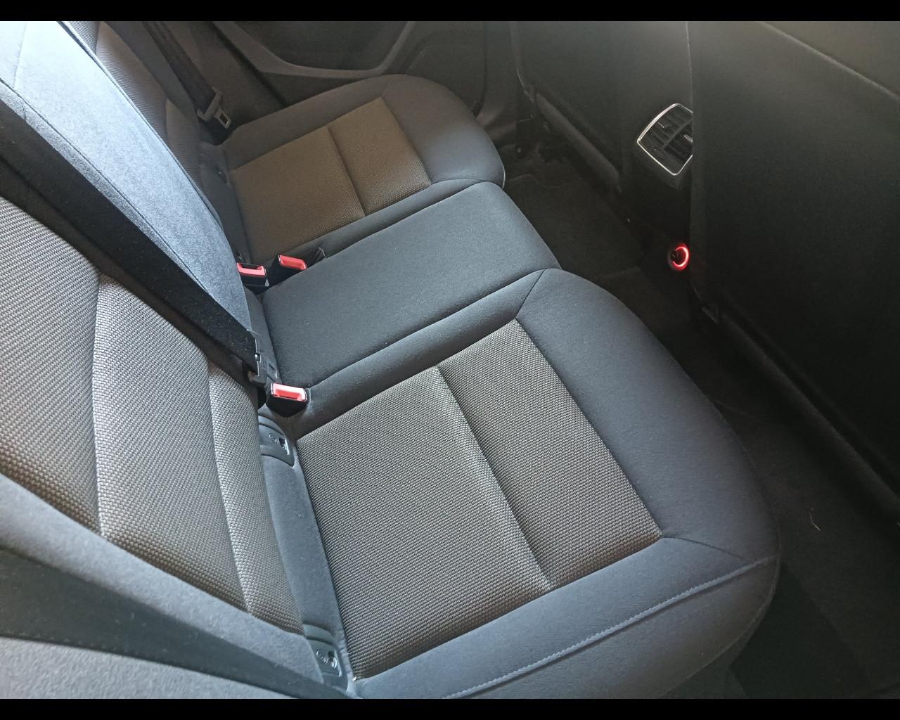 AUDI Q3 I 2011 - Q3 2.0 tdi Business quattro 140cv s-tronic