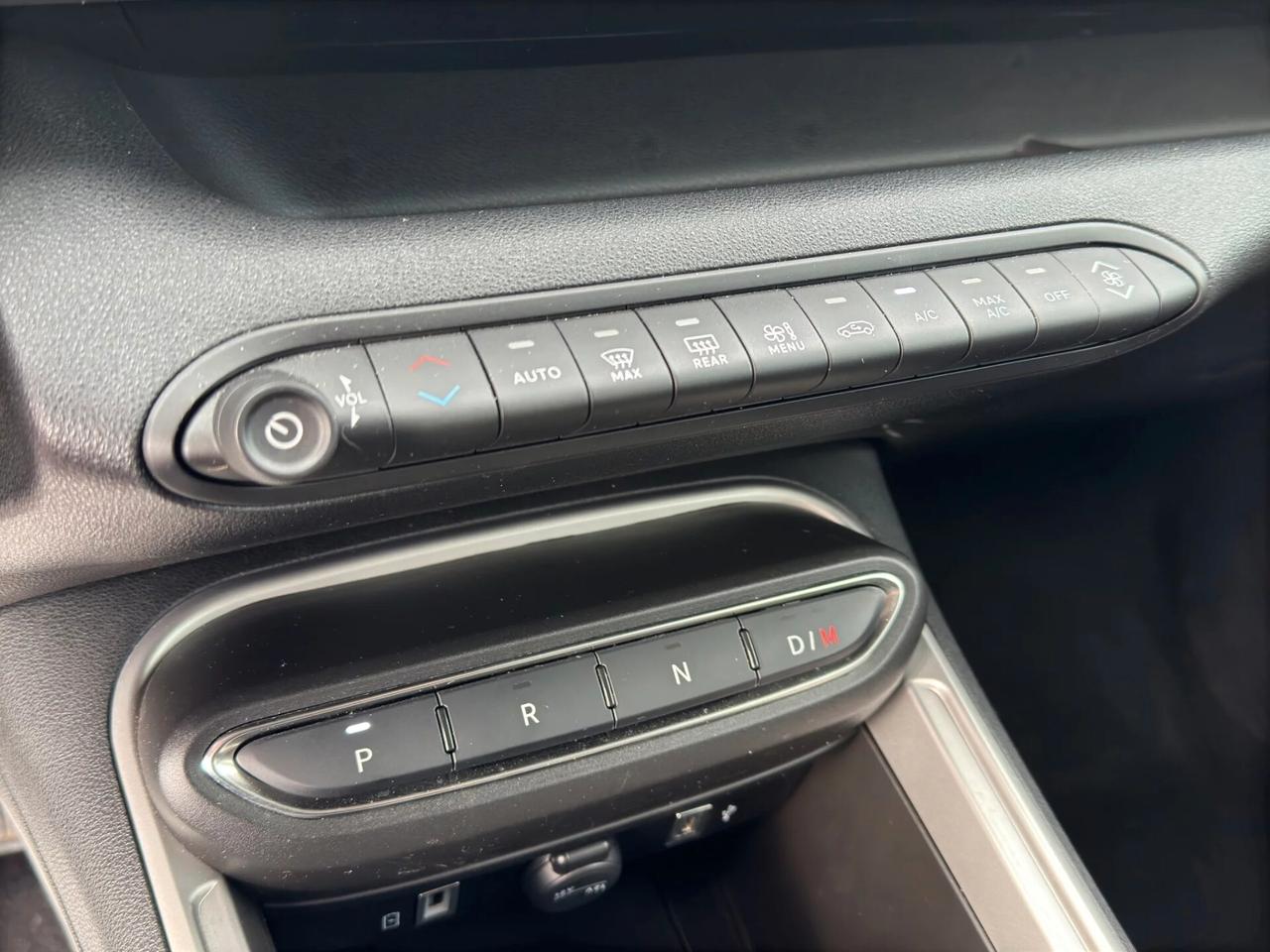 Jeep Avenger 1.2 Turbo 100 CV MHEV Altitude