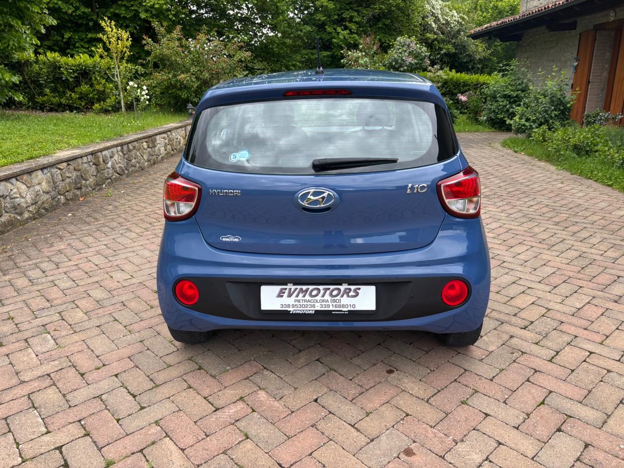 Hyundai i10 1.0 BENZINA 66 CV 5P