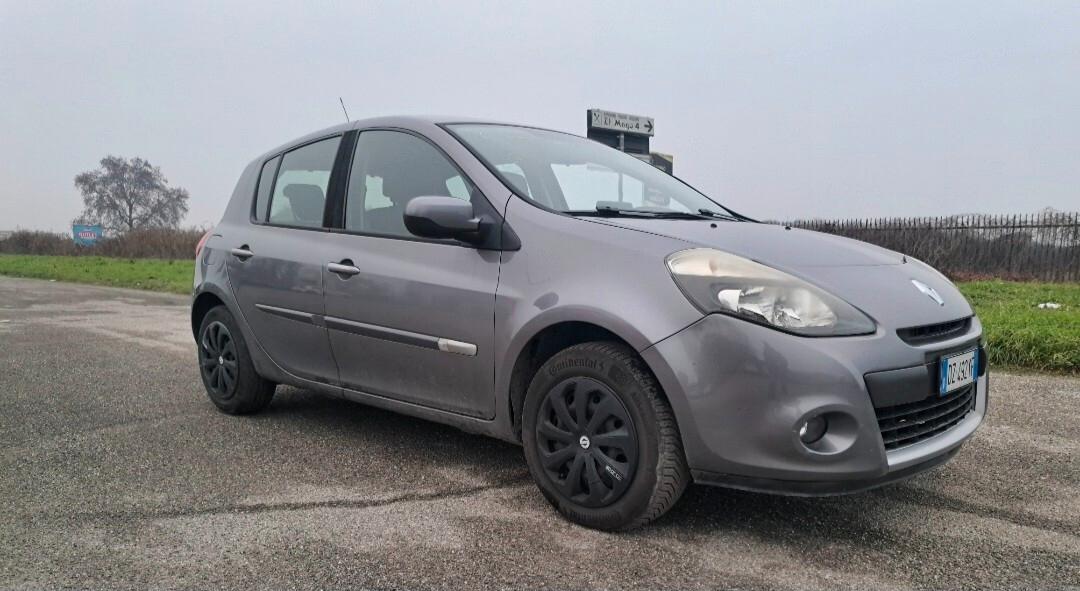 Renault Clio 1.2 16V 5 porte GPL Dynamique