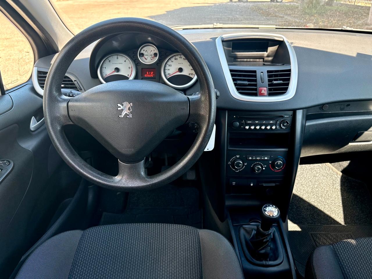 Peugeot 207 1.4 HDi 68CV 5p. X Line