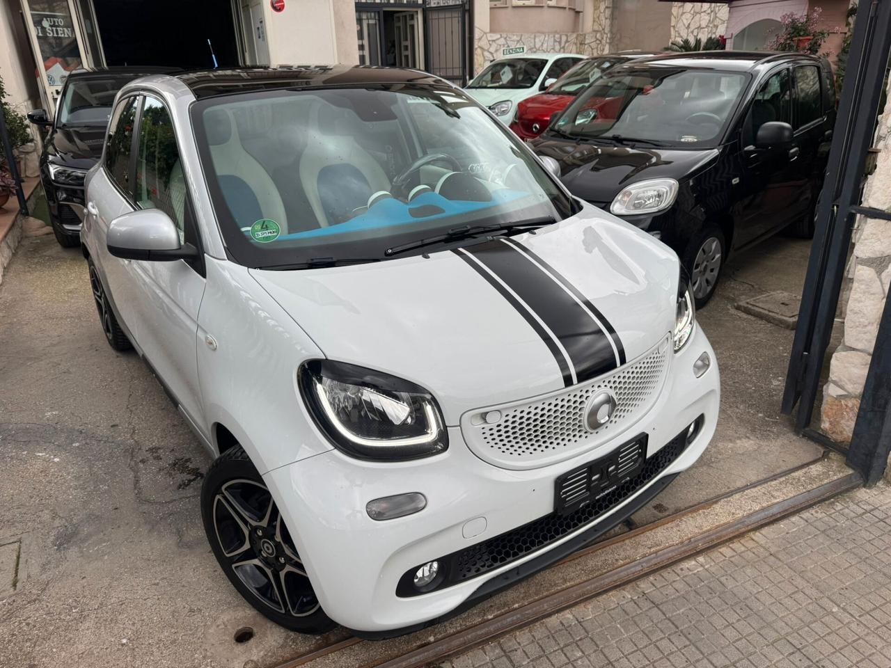 Smart ForFour 70 1.0 Proxy