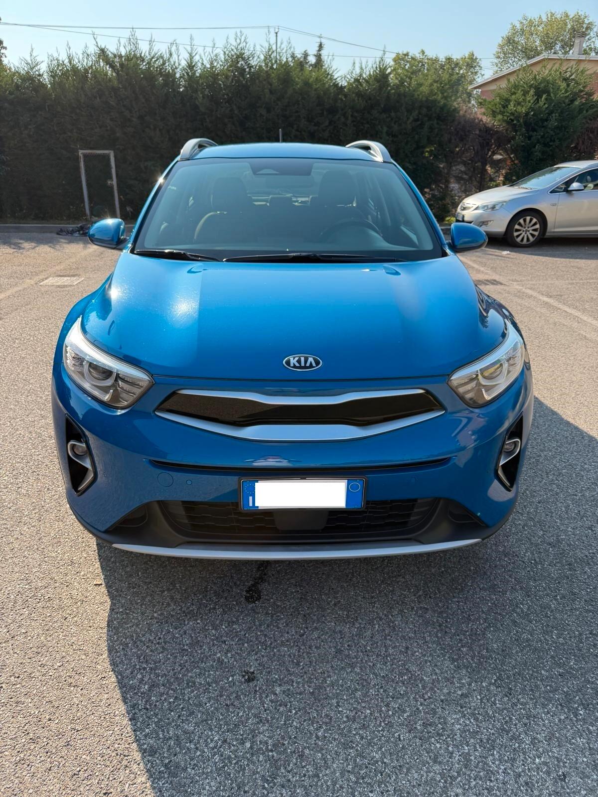 Kia Stonic 1.2 Gpl - NEOPATENTATI - 12 MESI DI GARANZIA -