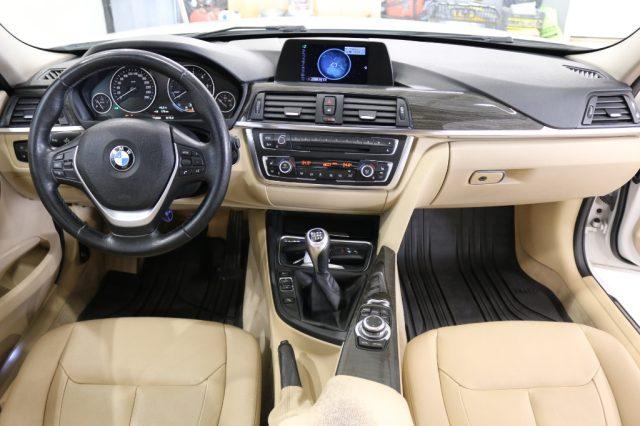 BMW 318 d Touring Sport