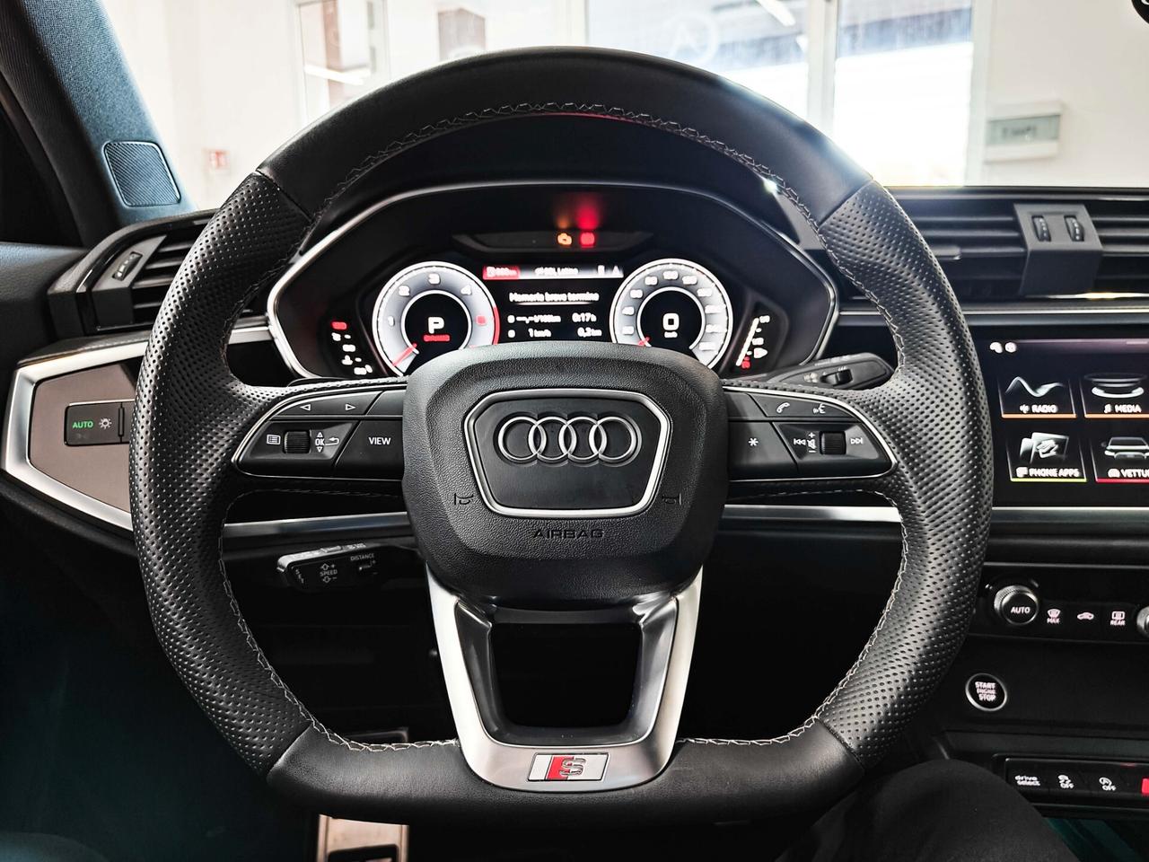 Audi Q3 SPB 35 TDI S tronic Identity Black S-Line