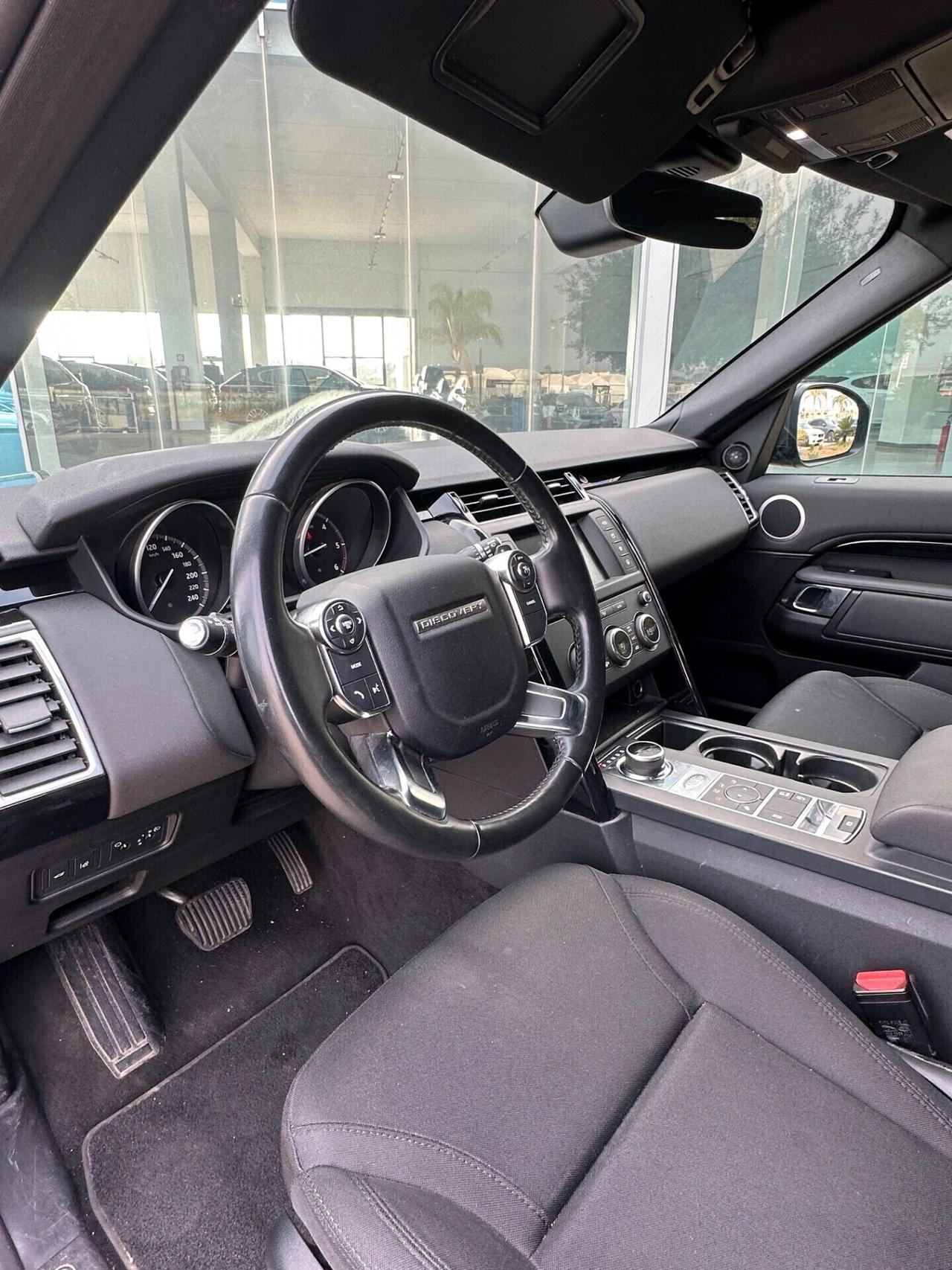 Land Rover Discovery HSE 240cv Super Offerta T-stock prezzo imperdibile