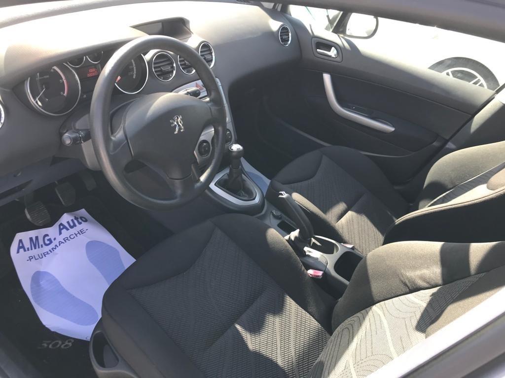 Peugeot 308 1.6 8V HDi 93CV 5p. Active auto pari al nuovo