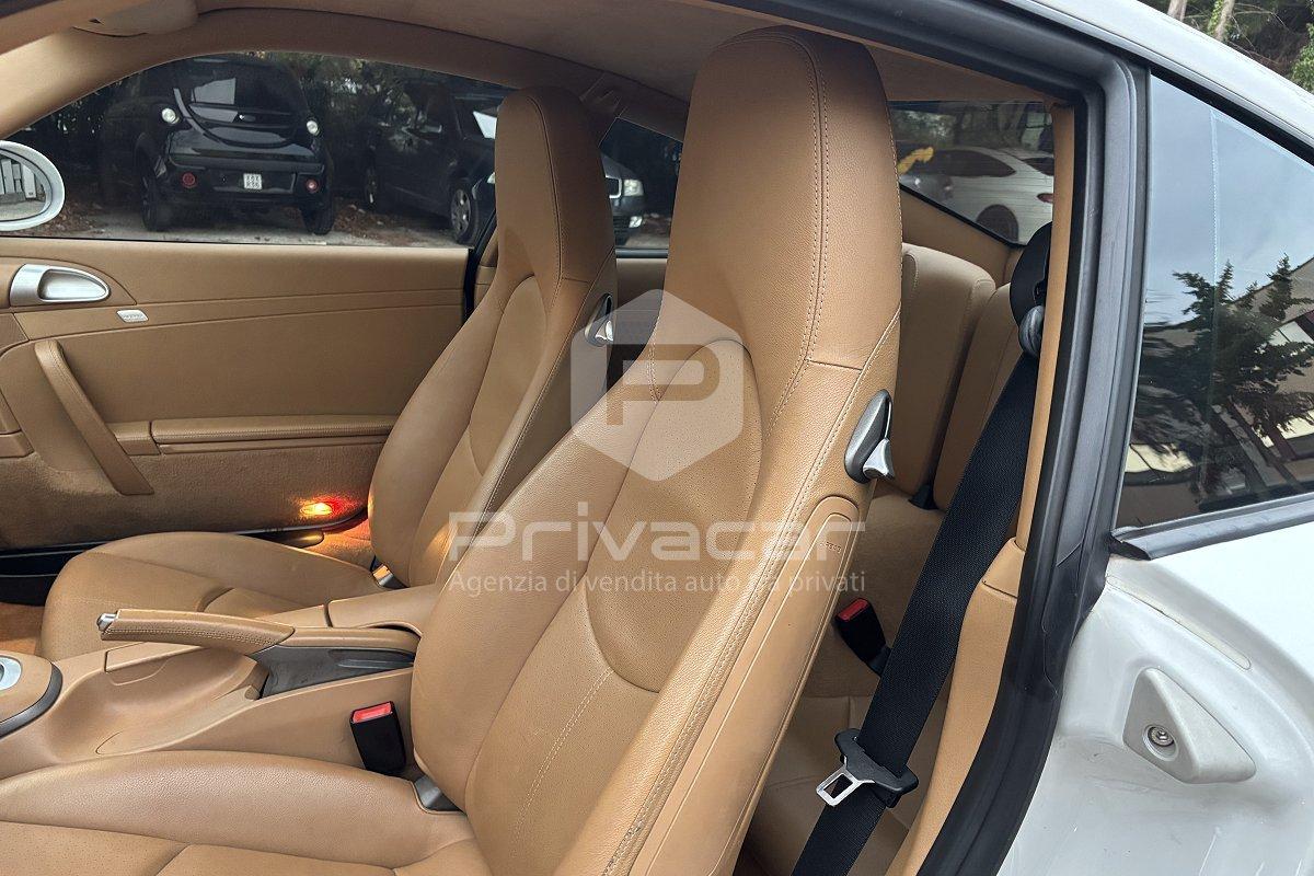 PORSCHE 911 Carrera Coupé