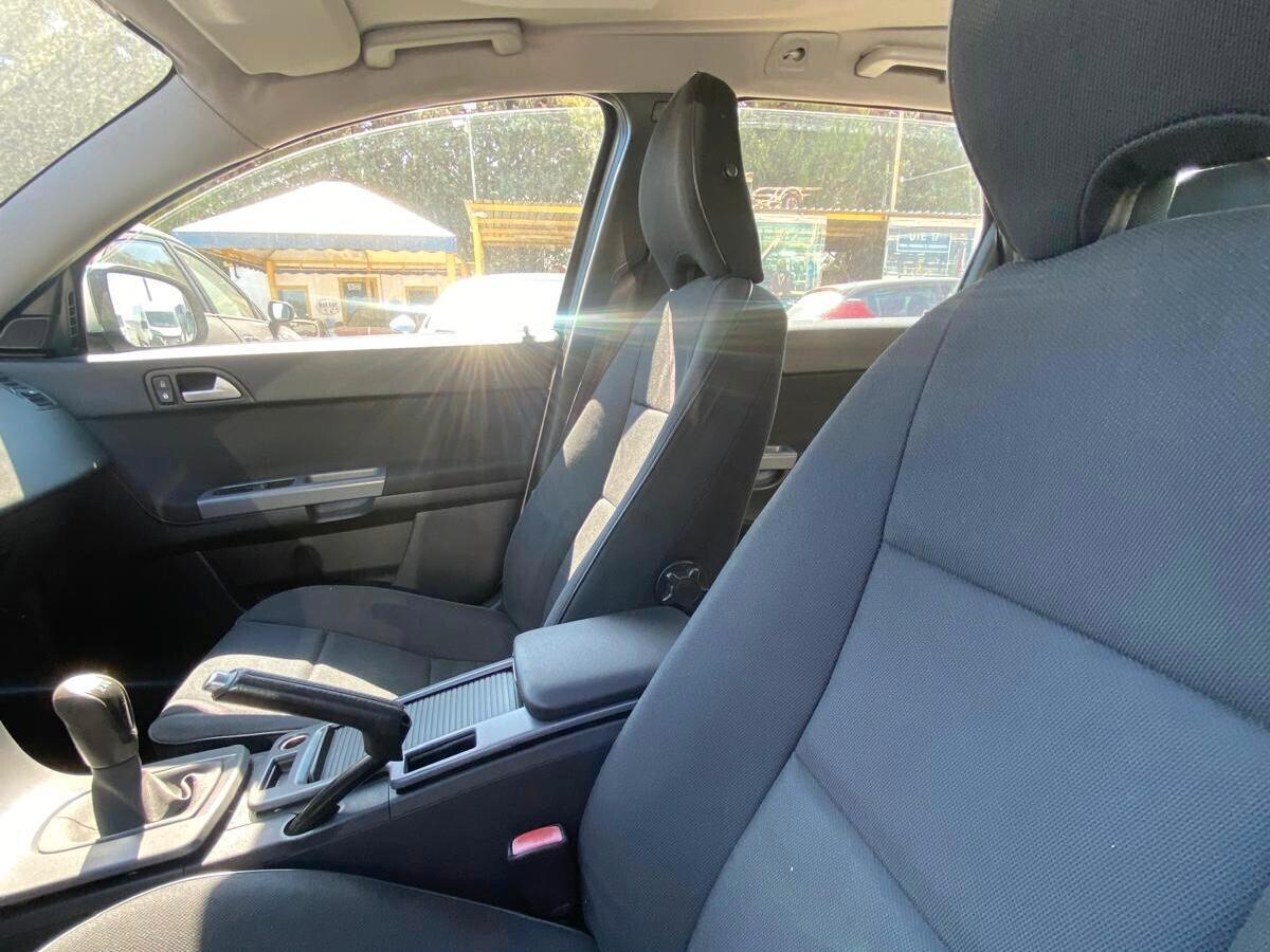 Volvo V50 1.6 D DRIVe cat R-Design