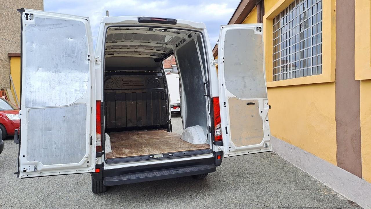 Iveco Daily IVECO DAILY 35S12 2.3 HTP PM- TM 116 CV – LUNGHEZZA INT. CASSONE MT. 3,20