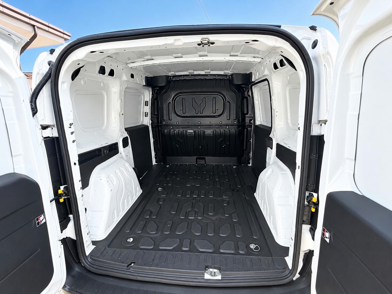 Fiat Doblo 1.3 MJT 95 cv cargo 136.463 km PREZZO + IVA