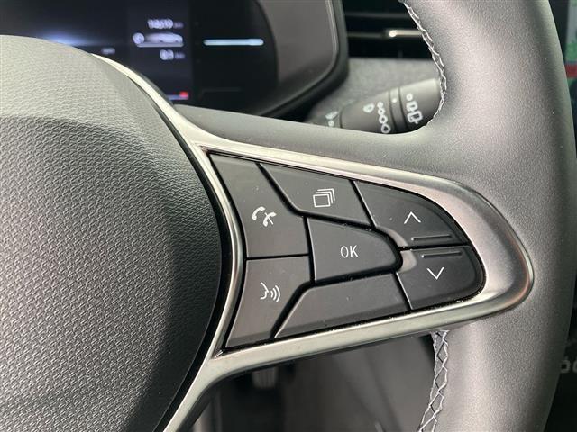 RENAULT Clio 1.0 TCe Techno