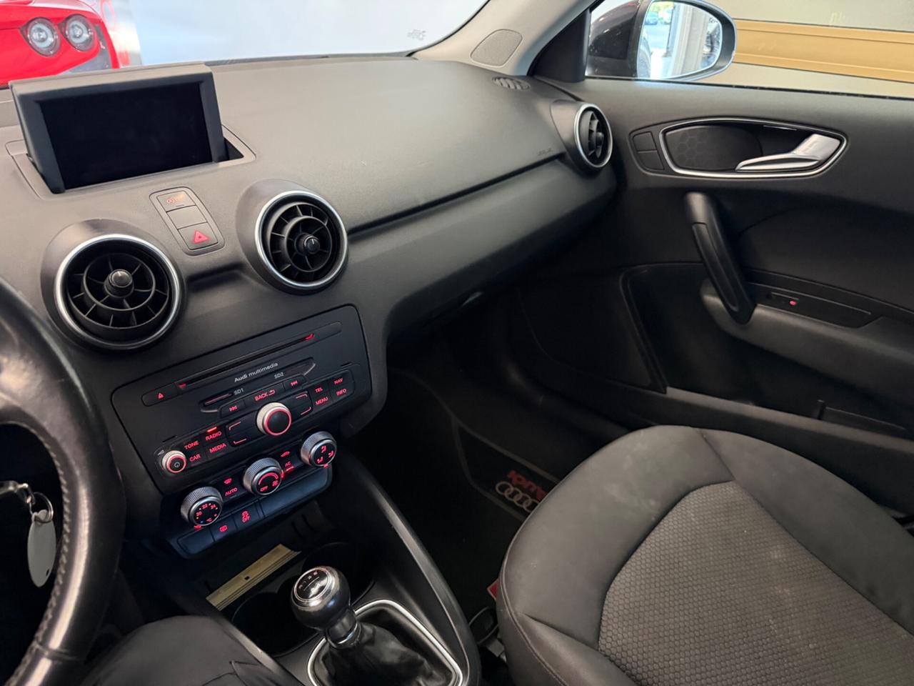 A1 1.6 TDI 90 CV S tronic Admired o.k. neopatentati