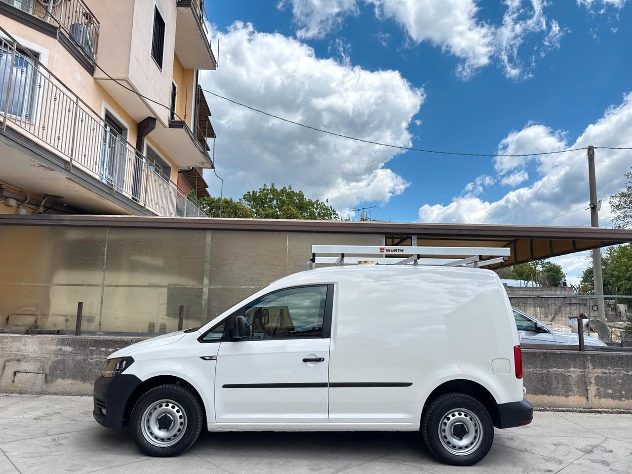 Volkswagen Caddy 2.0 TDI 122CV 4MOTION ALLESTITO