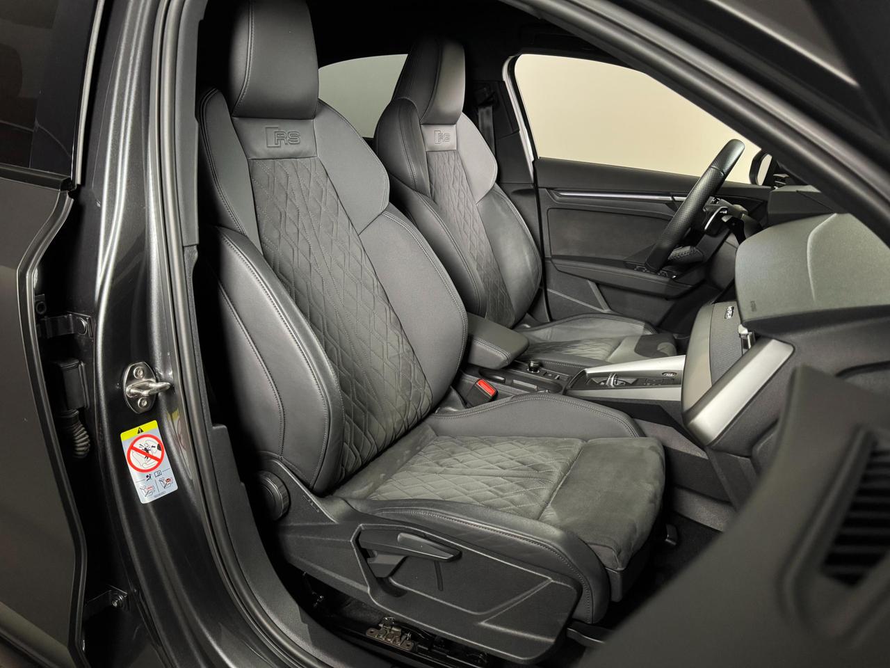 Audi RS3 Sedan 2.5 tfsi quattro s-tronic