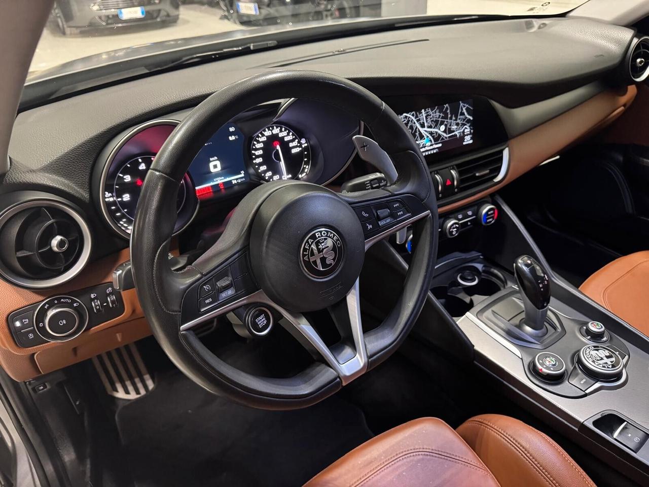 Alfa Romeo Giulia 2.2 Turbodiesel 210 CV AT8 AWD Q4 Veloce