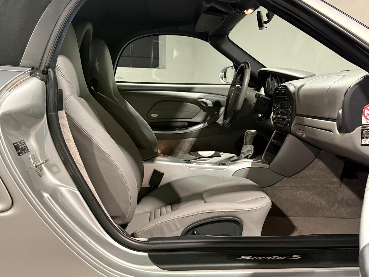 Porsche Boxster 3.2i 24V cat S