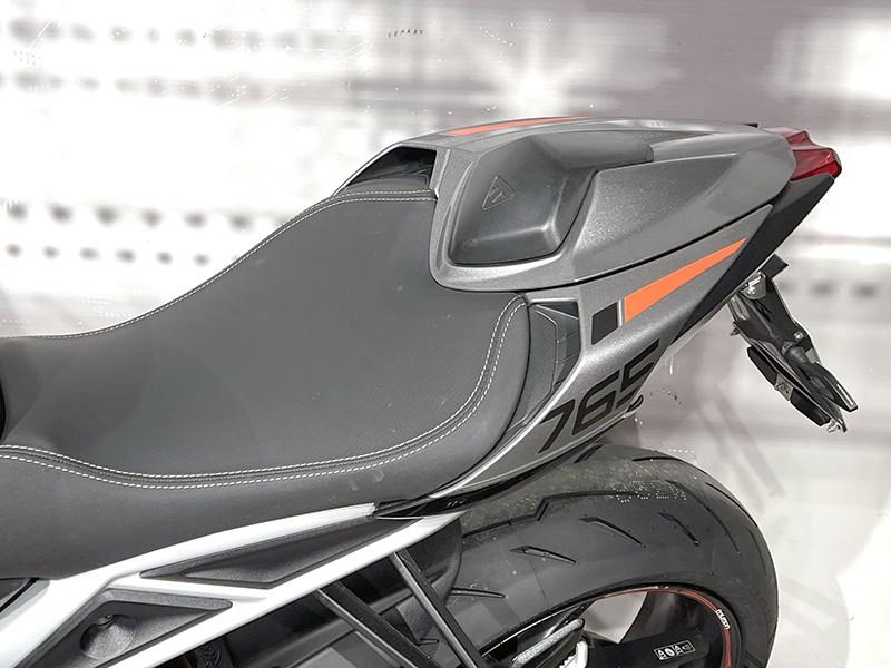 Triumph Street Triple RS