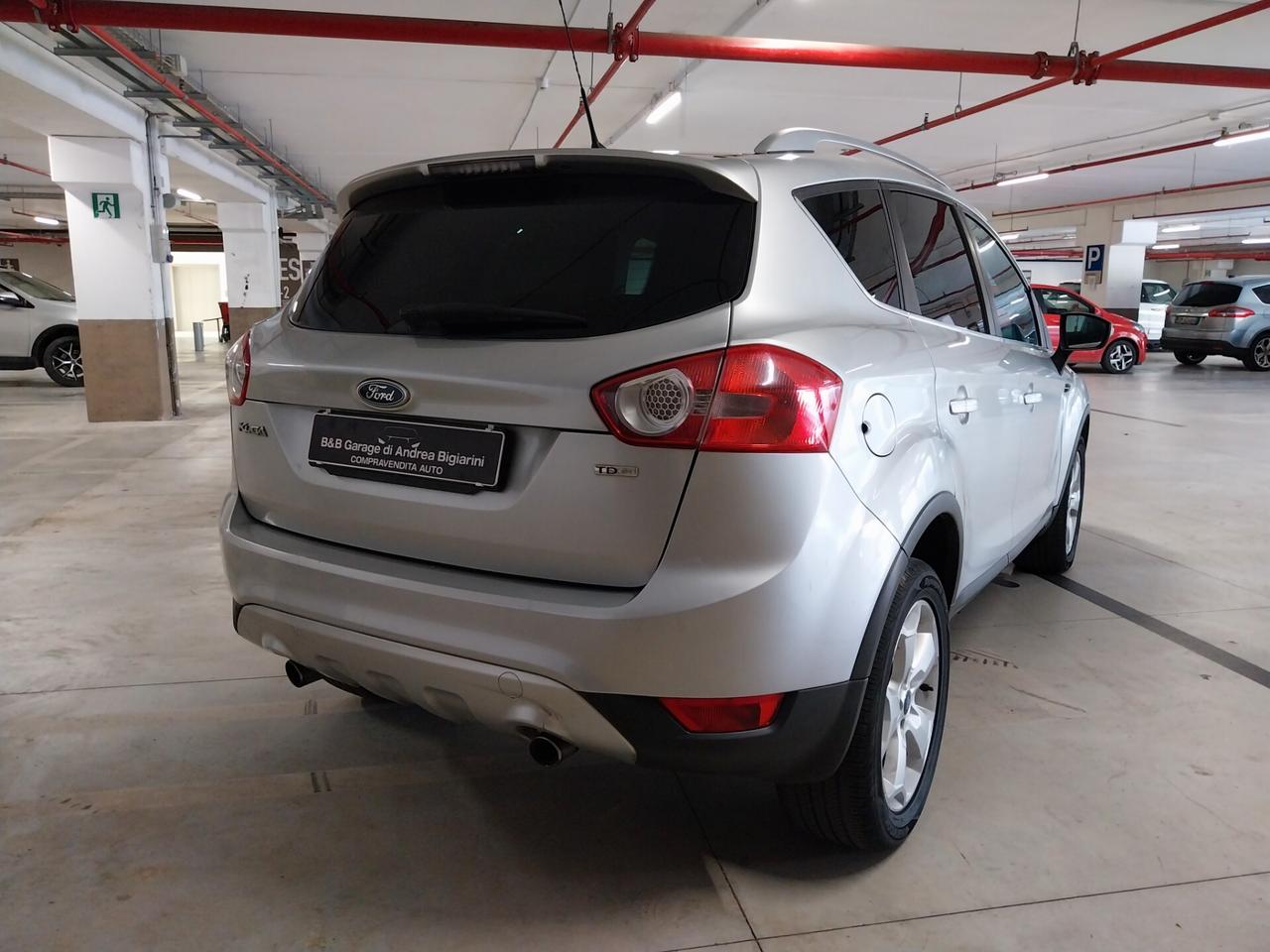 Ford Kuga 2.0 TDCi 136 CV 4WD Titanium DPF