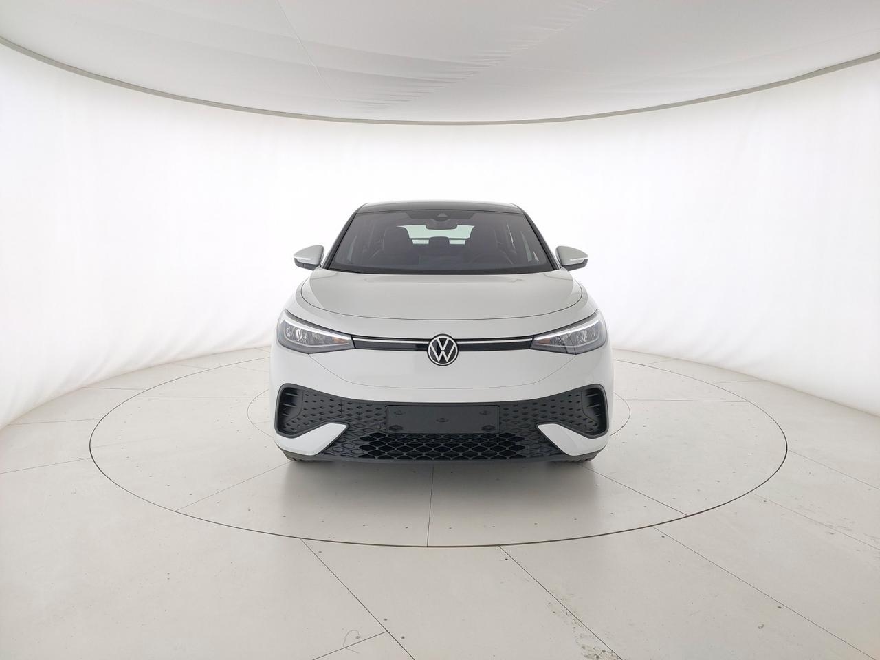 Volkswagen ID.5 Pro Performance a noleggio da 329 euro al mese