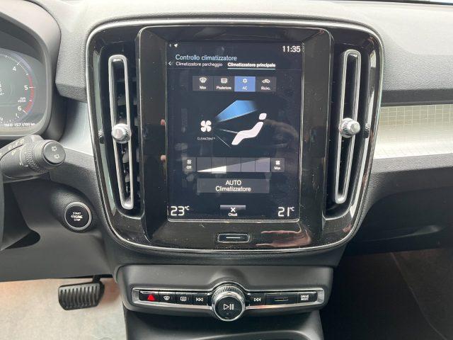 VOLVO XC40 D3 AWD Geartronic Momentum