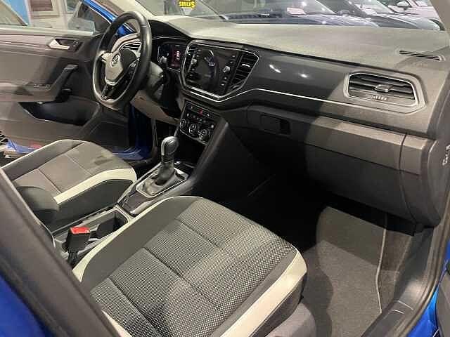 Volkswagen T-Roc Mark 1 Facelift (2022) 1.5 TSI ACT DSG Advanced BlueMotion Executive