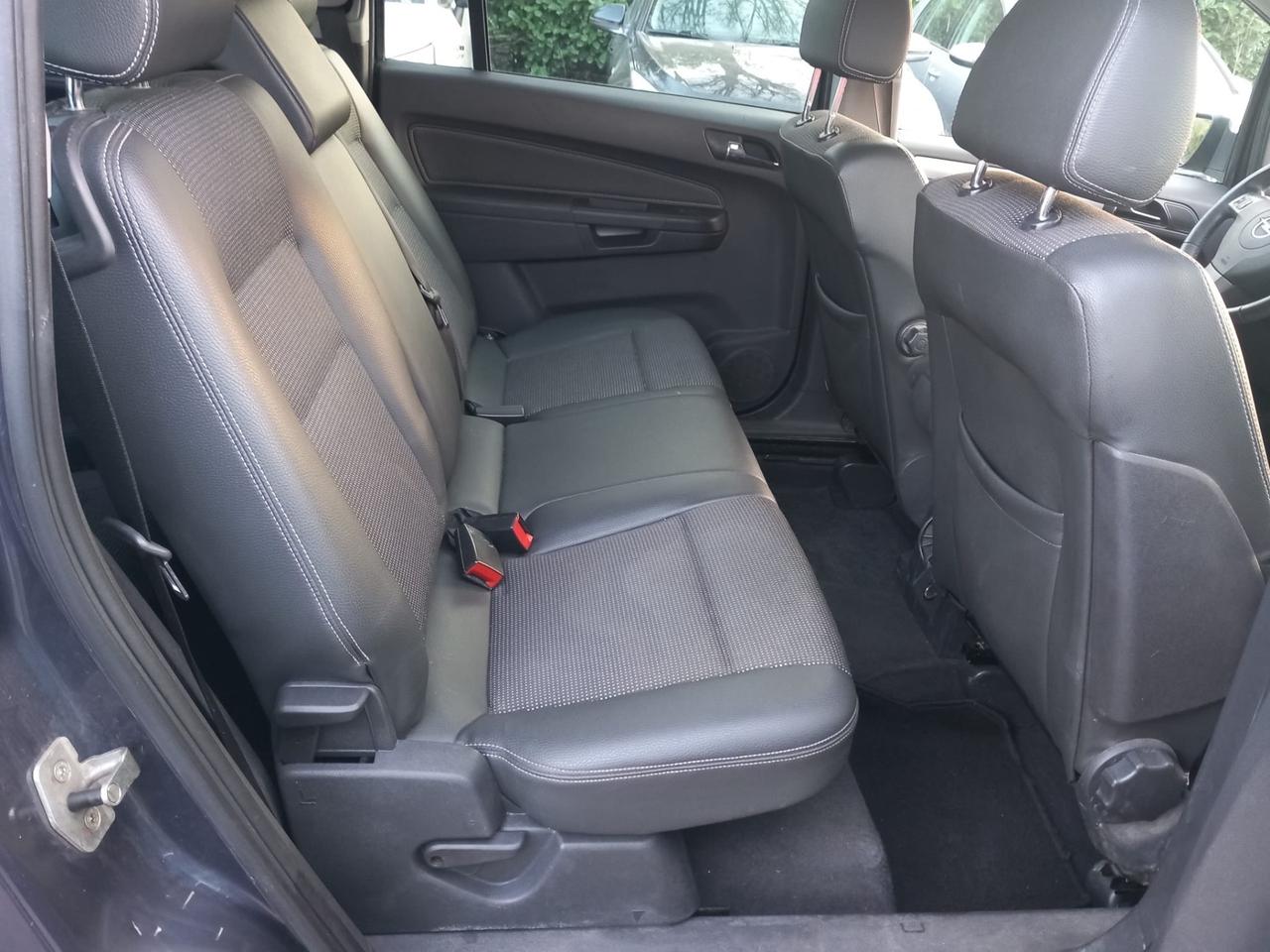 Opel Zafira 1.8 16V VVT Enjoy