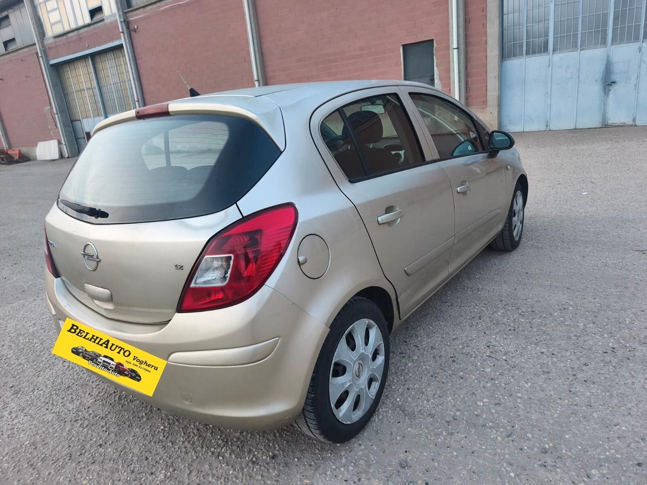 Opel Corsa 2008---1.2 Benzina Neopatentati