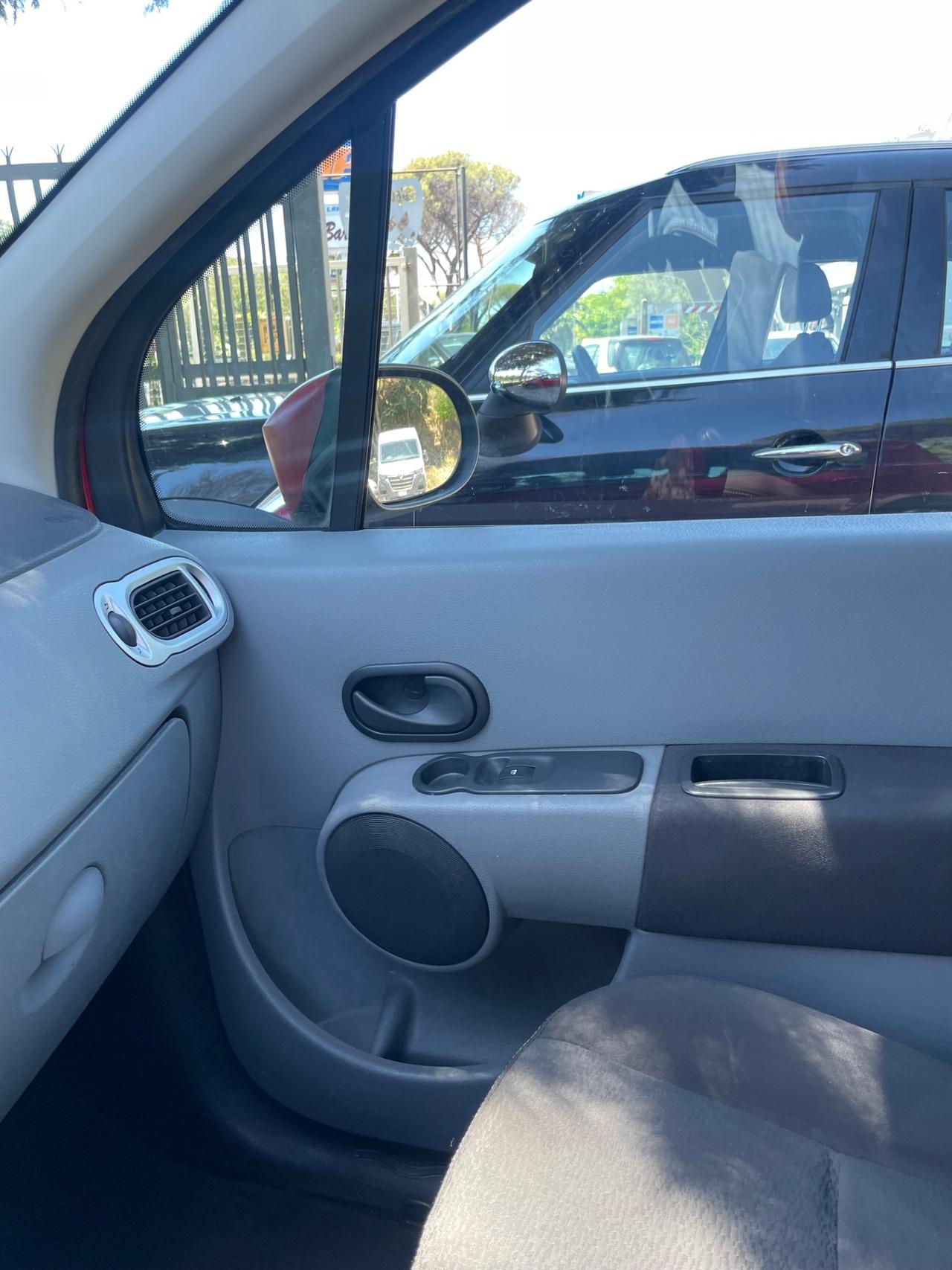 Renault Modus 1.2 16V Night&Day