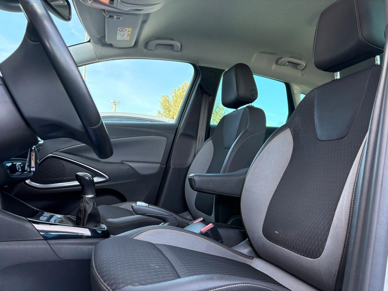 Opel Crossland X 1.6 ECOTEC 2018