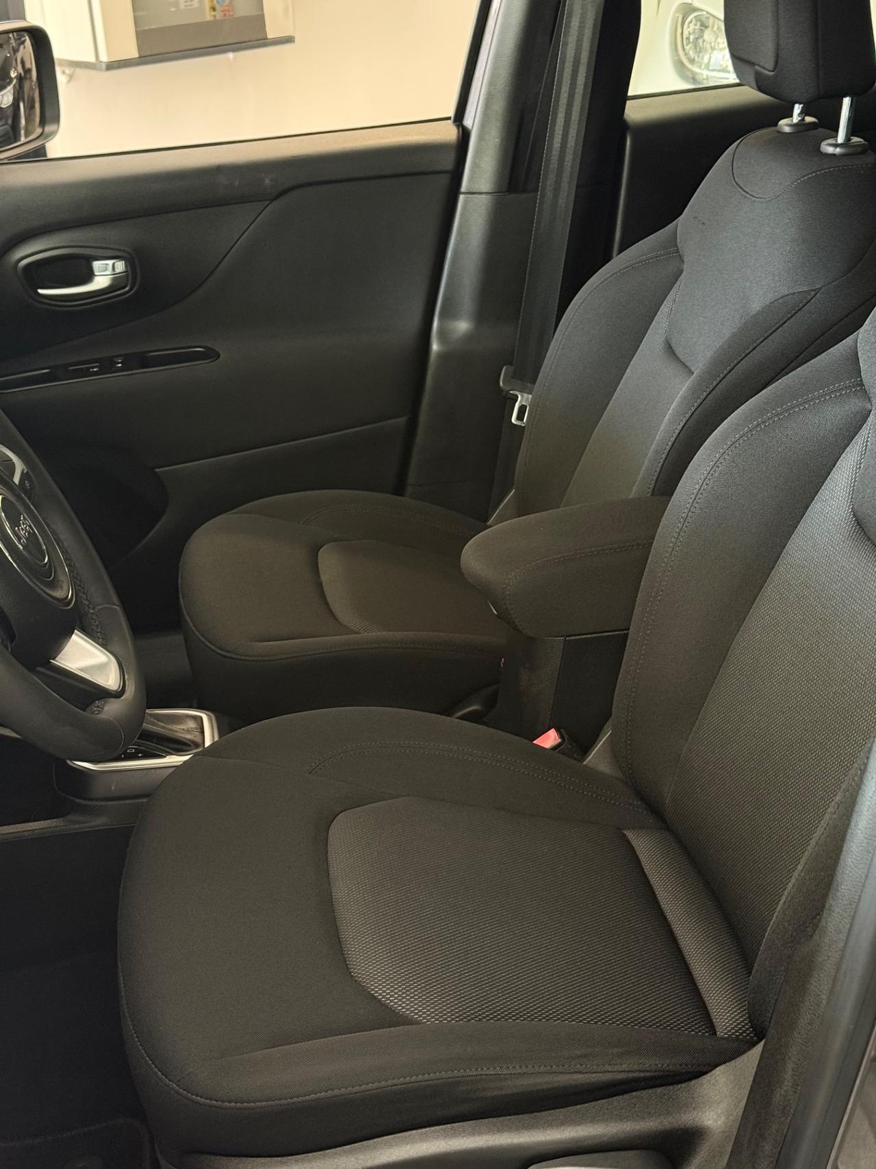 Jeep Renegade 1.6 Mjt DDCT 120 CV Longitude
